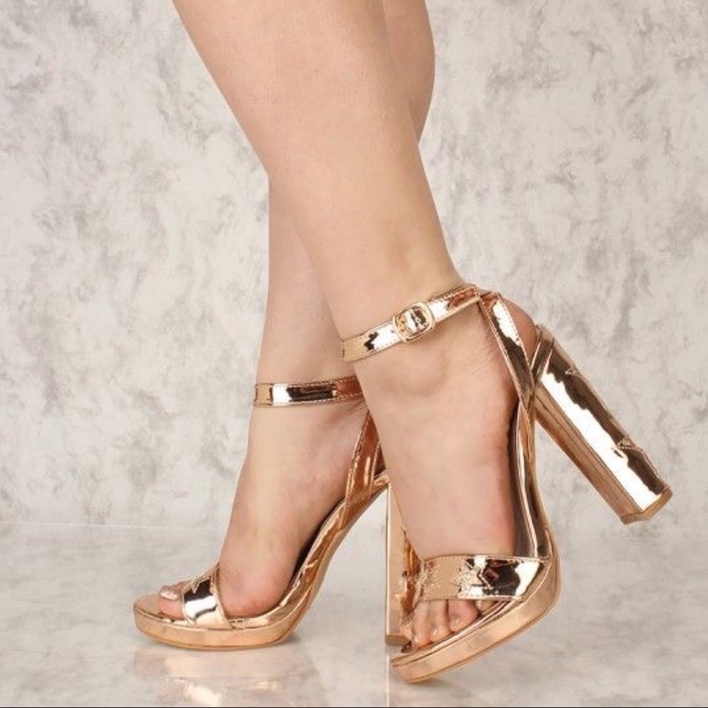 ❤️Size 10 Rose Gold Star Patch Platform Heels - Picture 3 of 4